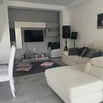ヴィラ In Affitto Ragalna