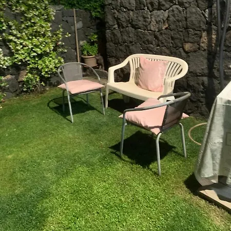 Villa In Affitto Ragalna